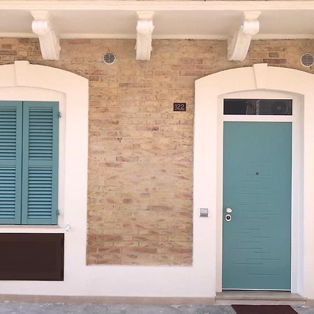 B&B Loft Edel Beach Civitanova Marche Kültér fotó